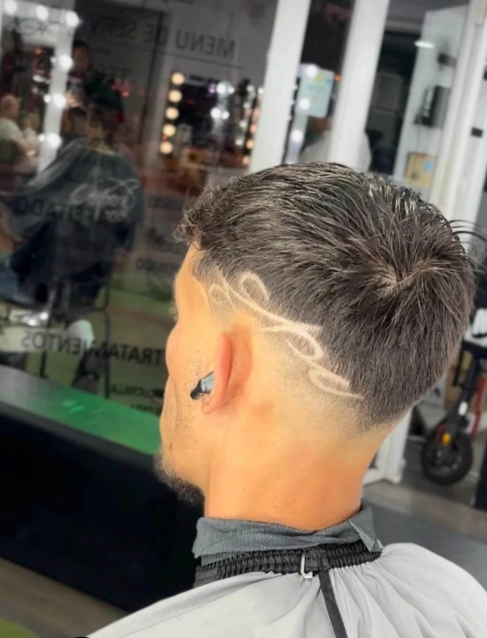 Corte moderno hombre Elche