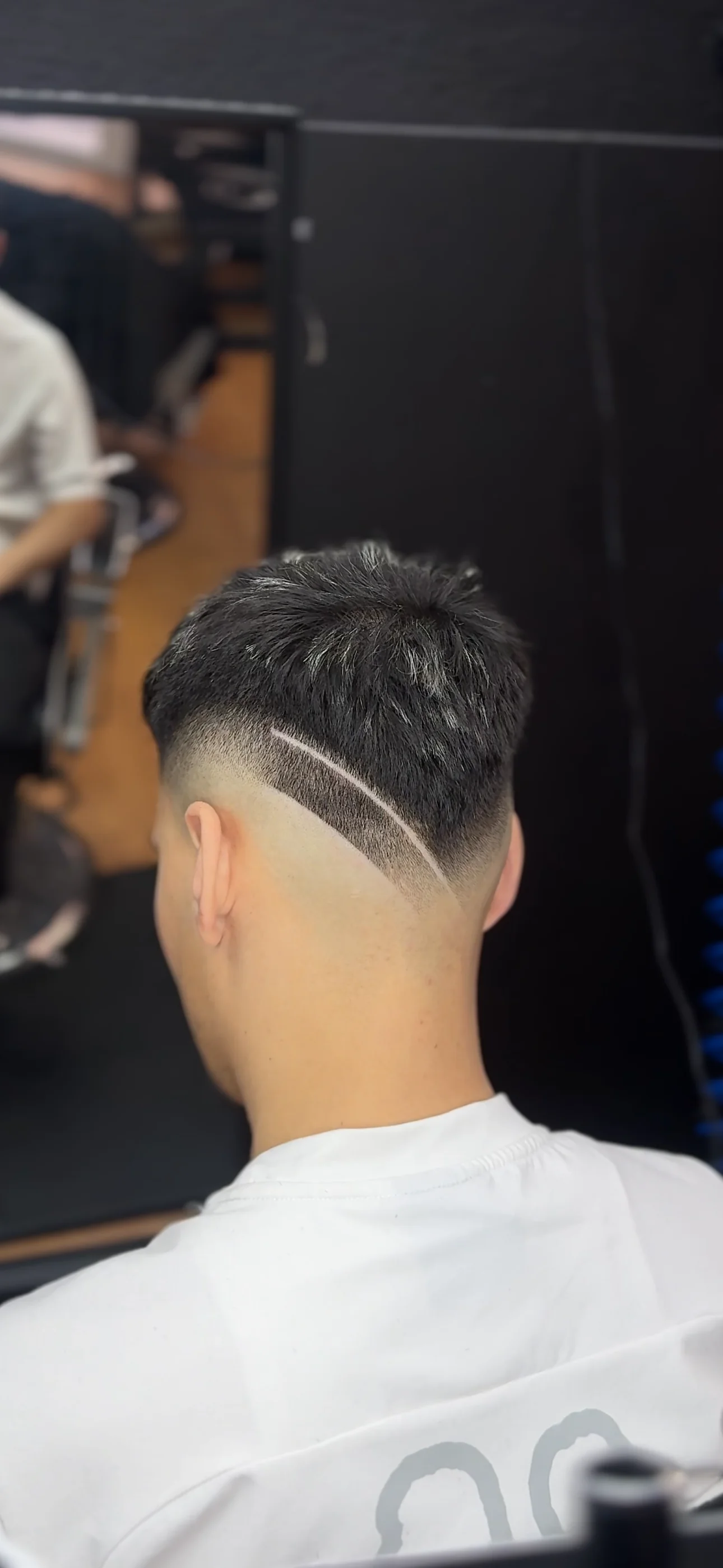 Corte moderno hombre Elche